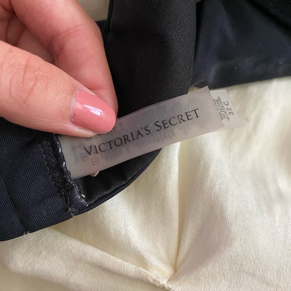 Black Bikini Top - 32C cup - Picture 3 of 4